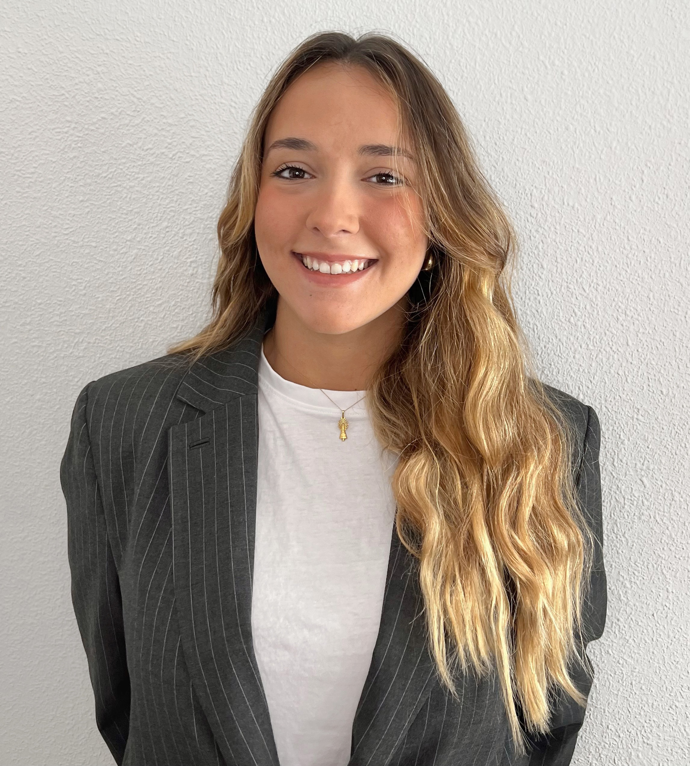 MARÍA LAFUENTE CALDERÓN